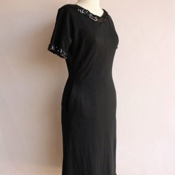 Vintage 1960s Dress / Black Wiggle Dress with Pockets and Sequin Trim / V Neck - Picture 10 of 10